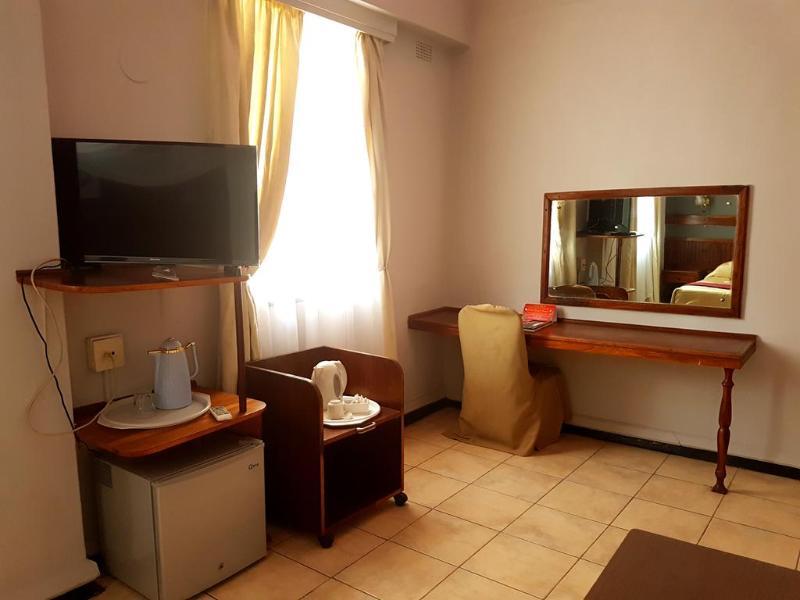 Stayeasy Maputo Exterior photo